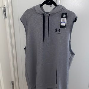 NWT- Under Armour Men’s XL sleeveless hoodie